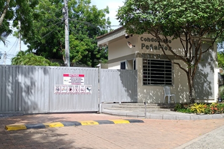 CONDOMINIO PEÑA FLOR